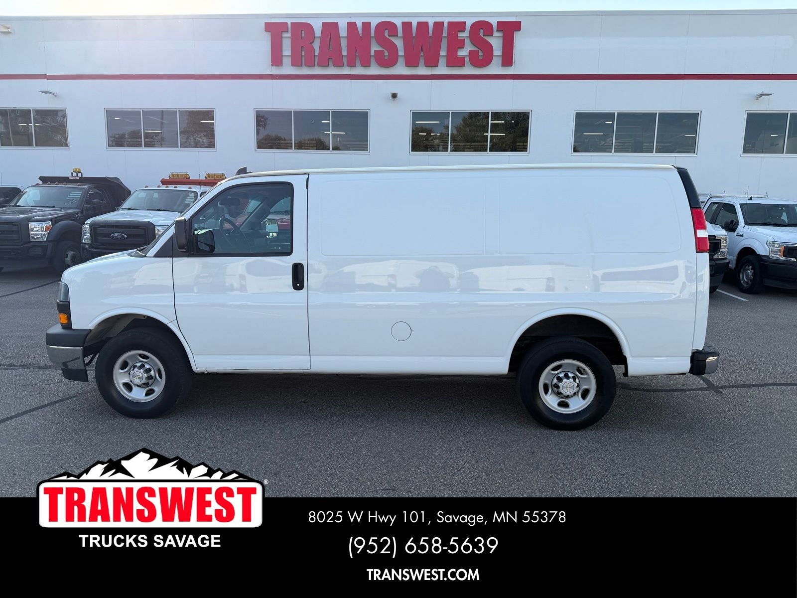 Used 2021 Chevrolet Express Cargo Work Van with VIN 1GCWGAFP7M1242574 for sale in Minneapolis, Minnesota