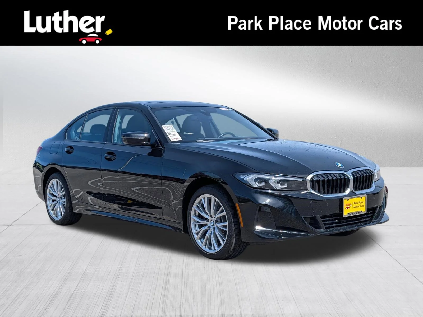 2023 BMW 3 Series 330i xDrive Sedan's photo