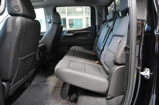 2026 Chevrolet Silverado 1500 LT Trail Boss - Photo 12