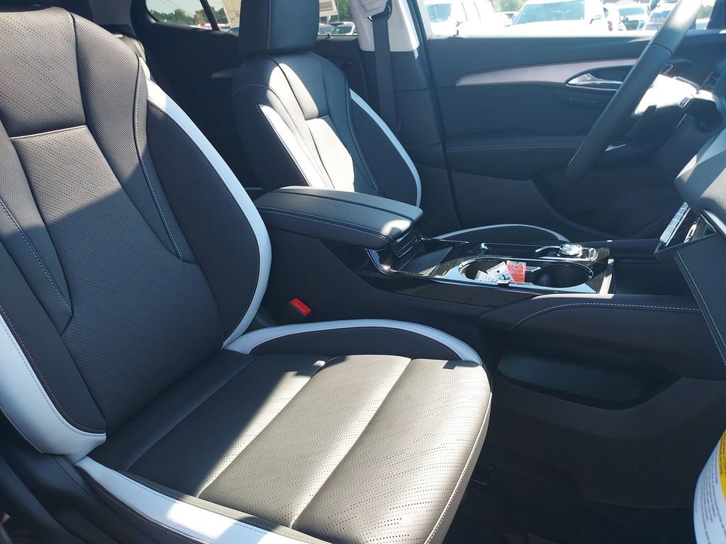 2026 Buick Envision Sport Touring - Photo 30