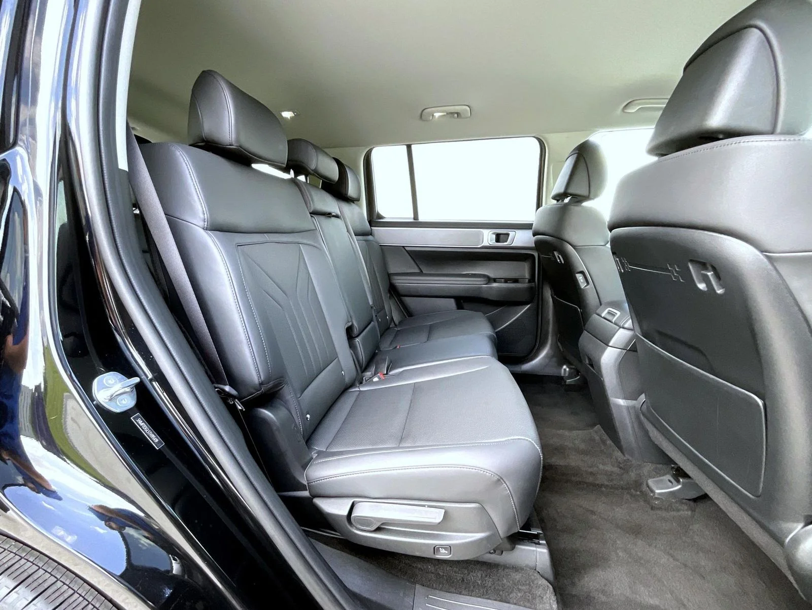 Used 2026 Black Hyundai SEL image 19