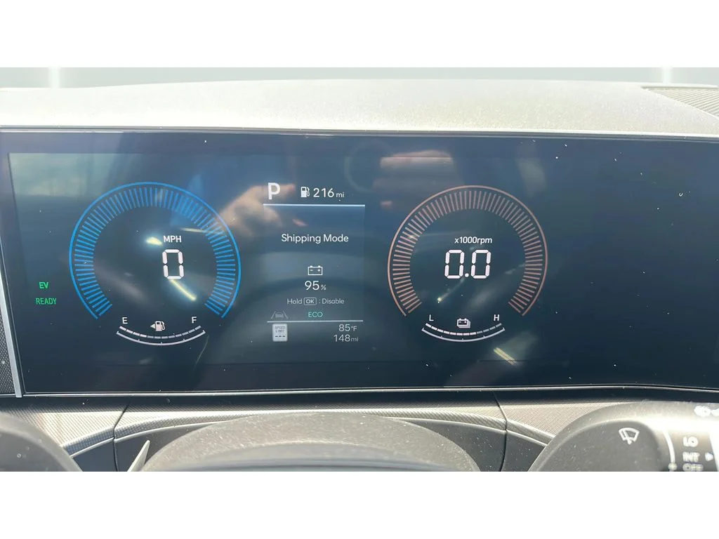 New 2026 Serenity White Hyundai SE image 13