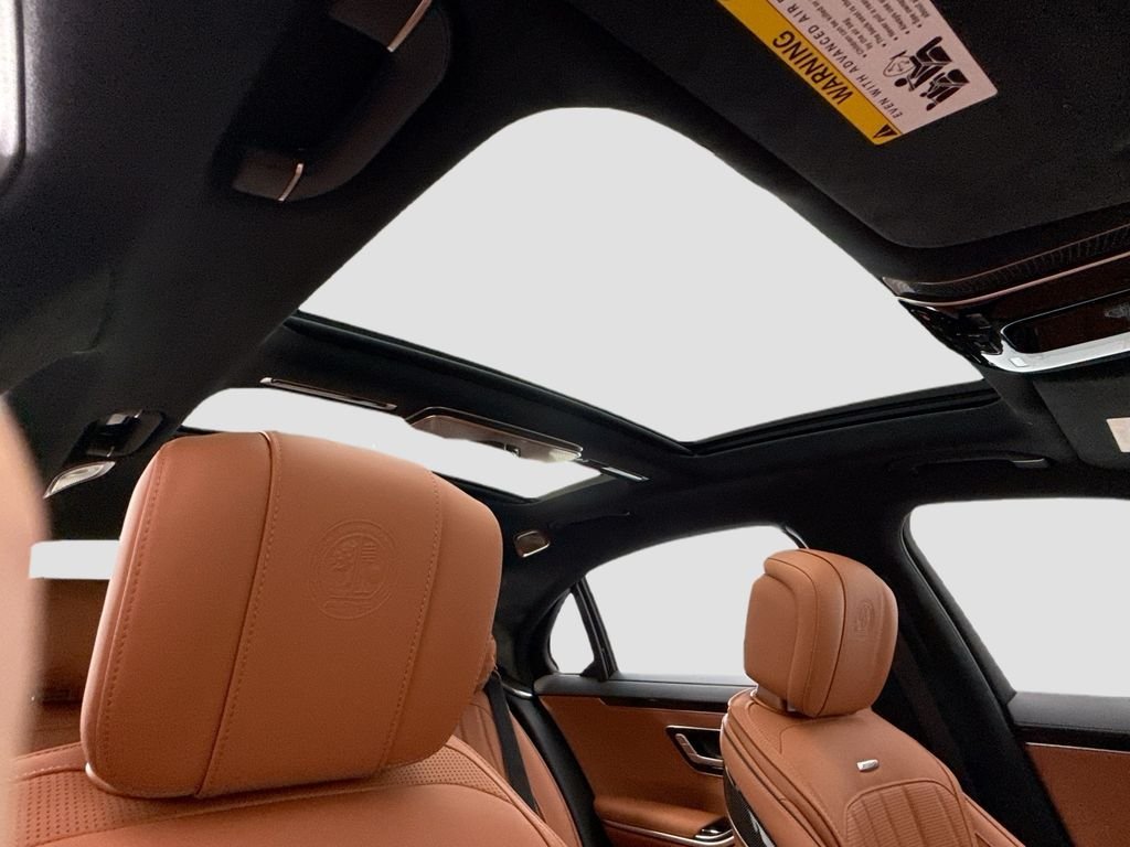 New 2026 Obsidian Black Metallic Mercedes-Benz S 63 E AMG® image 18