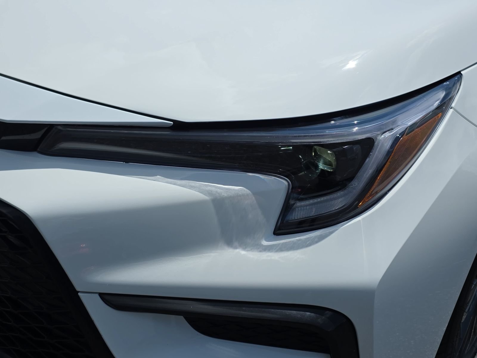 Used 2025 White Toyota XSE image 30