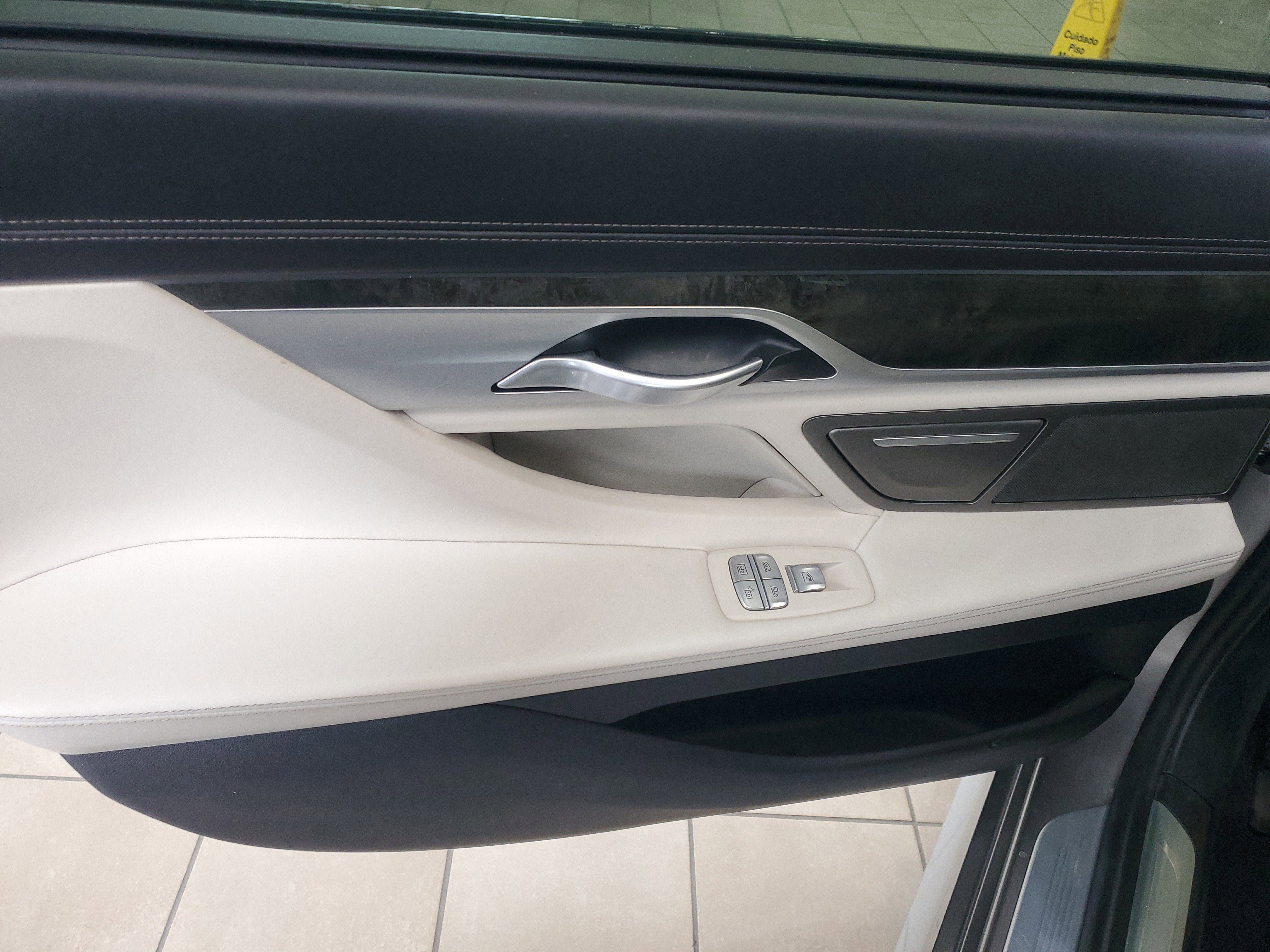 Used 2022 Donington Gray Metallic BMW 750i xDrive image 12