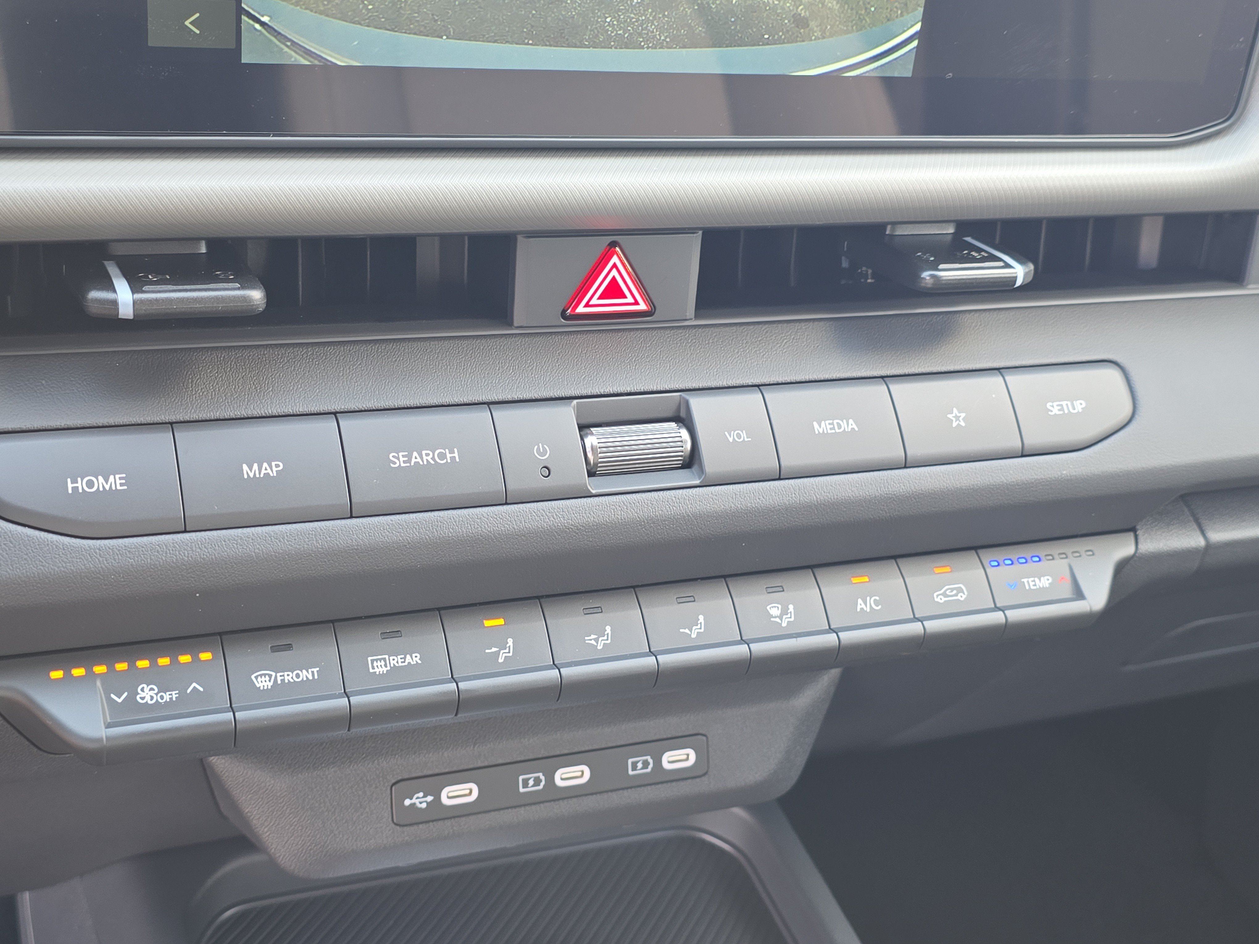 New 2027 Frost Blue / Black Roof Kia S image 24