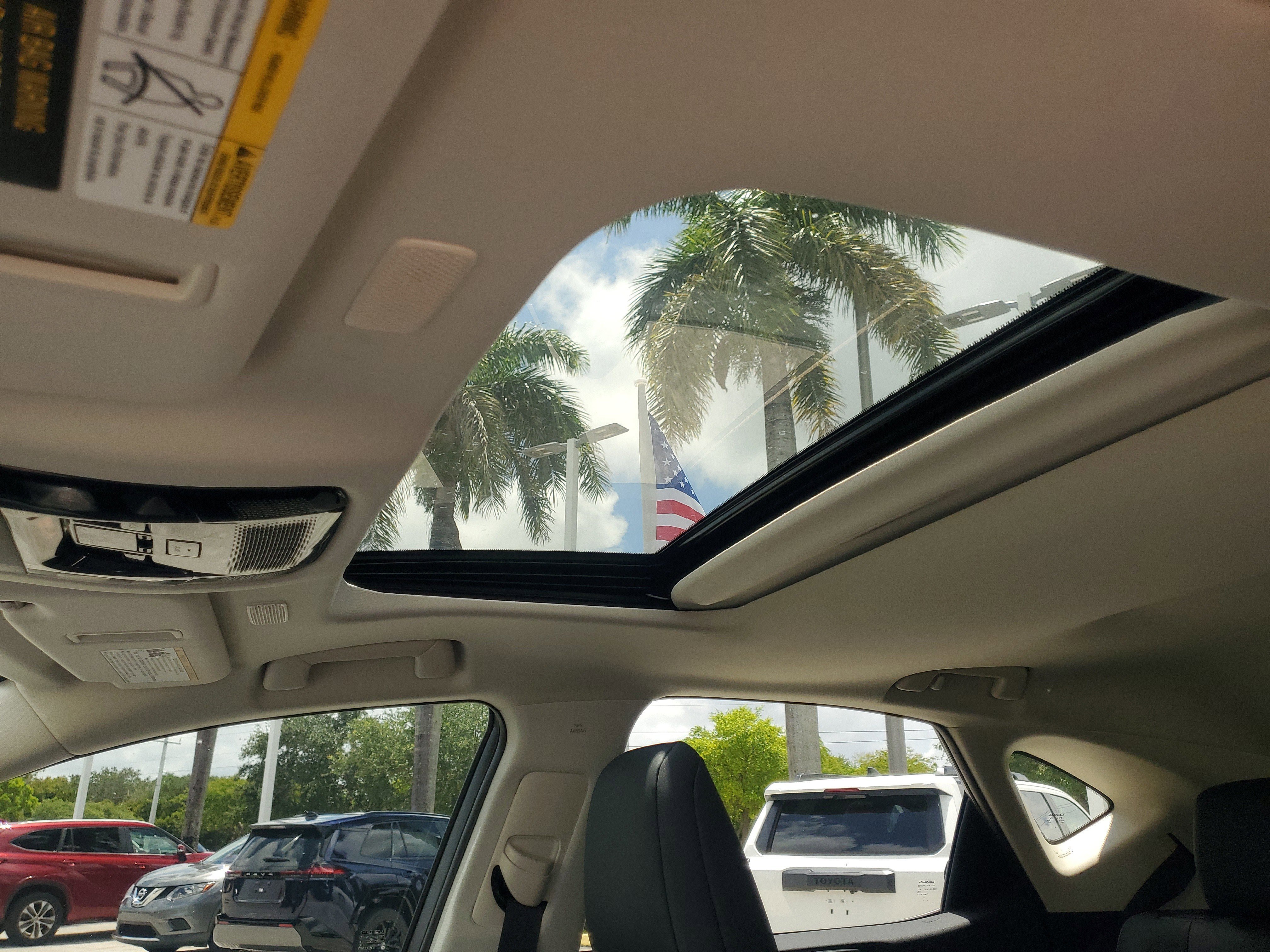 Used 2025 Gray Lexus NX 250 Premium image 18
