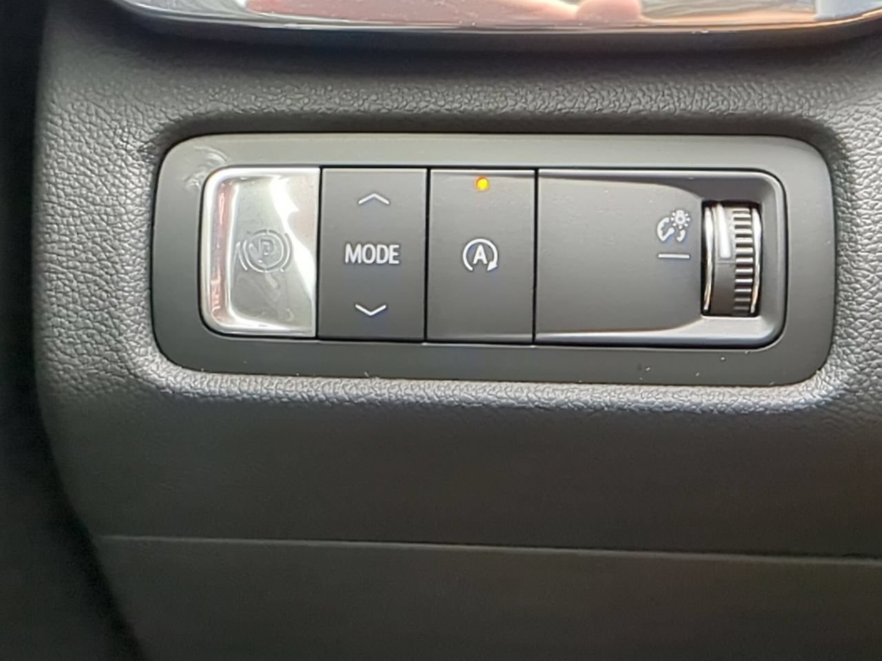 2026 GMC Acadia Elevation - Photo 16