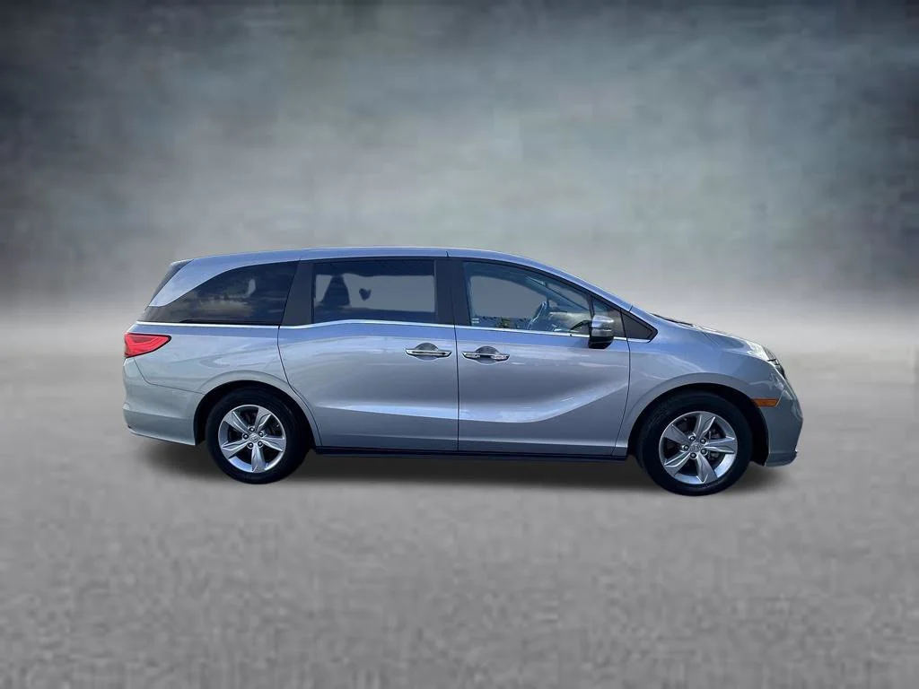 Used 2018 Silver Honda EX-L image 8
