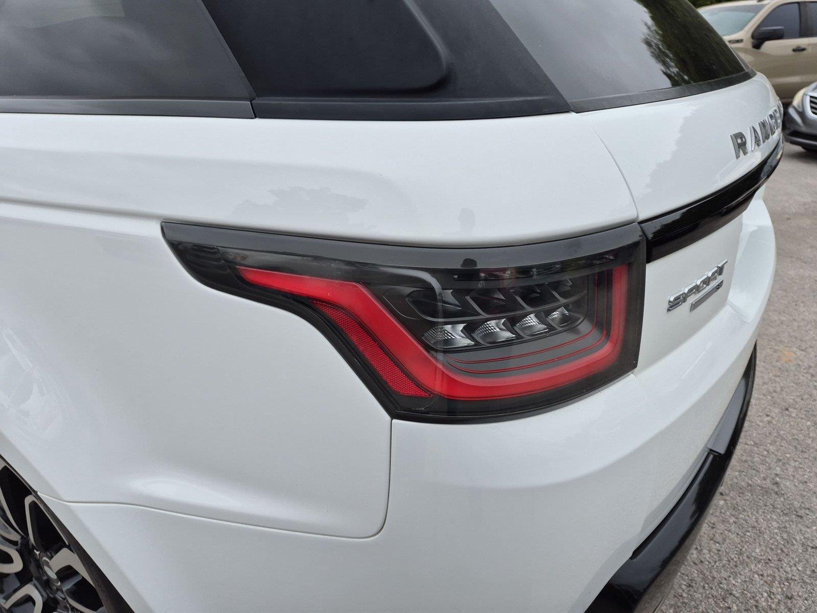 Used 2018 Fuji White Land Rover SE image 11