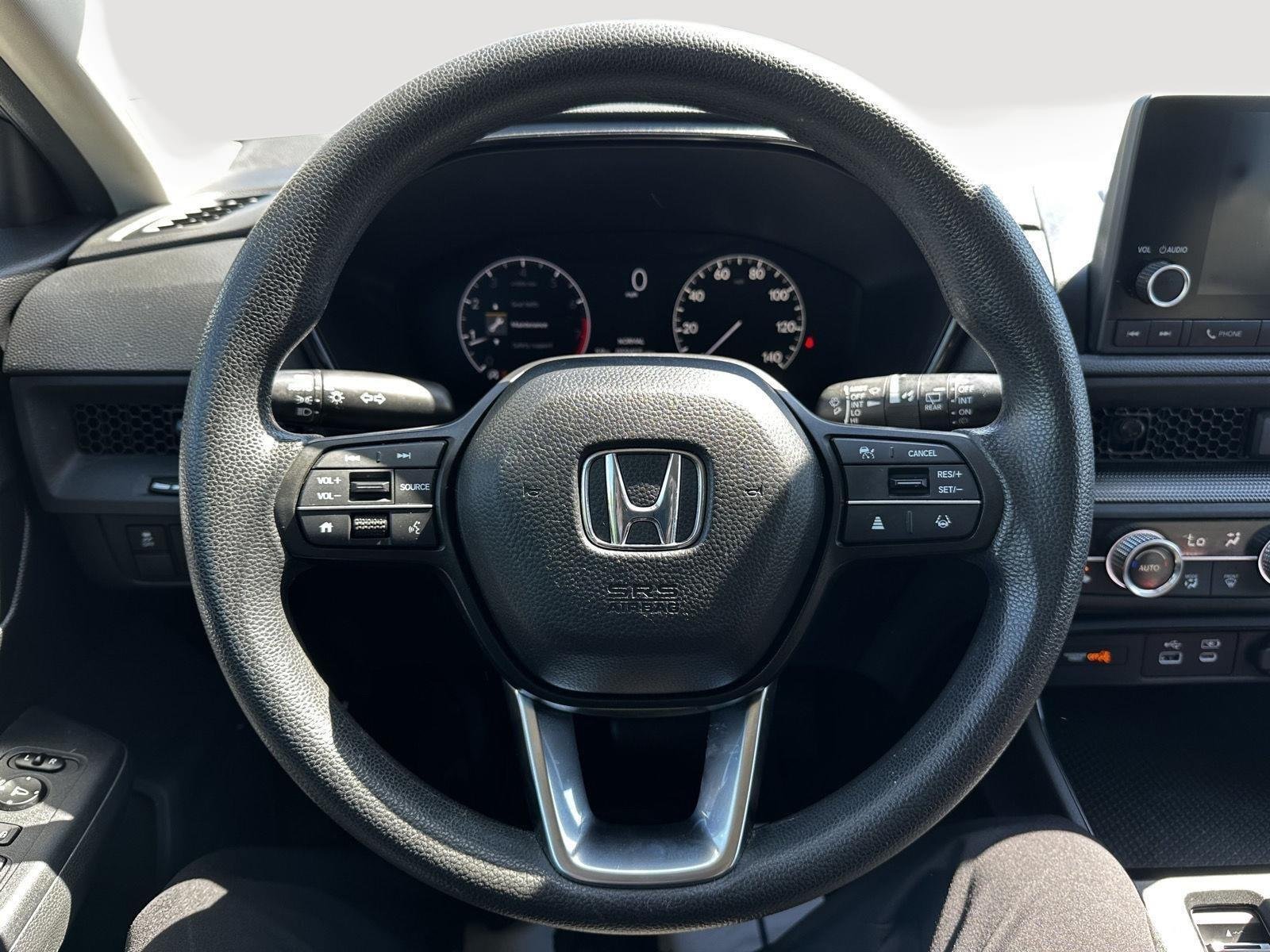 Used 2023 Lunar Silver Metallic Honda EX image 10