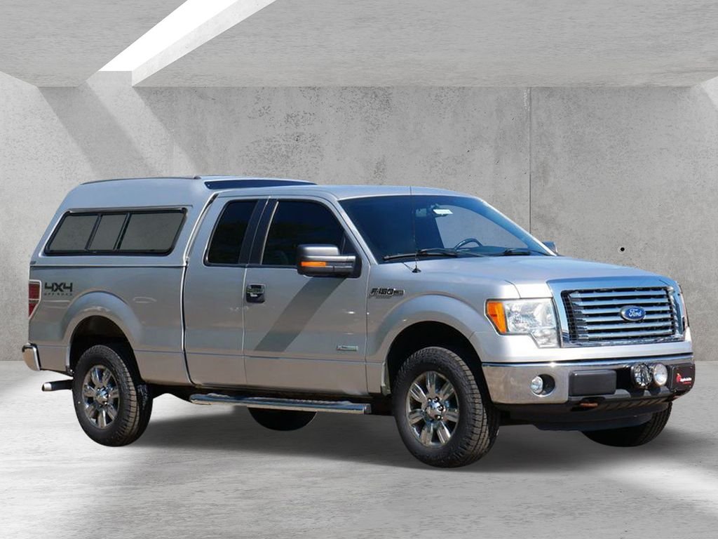 Used 2012 Silver Ford XLT image 1