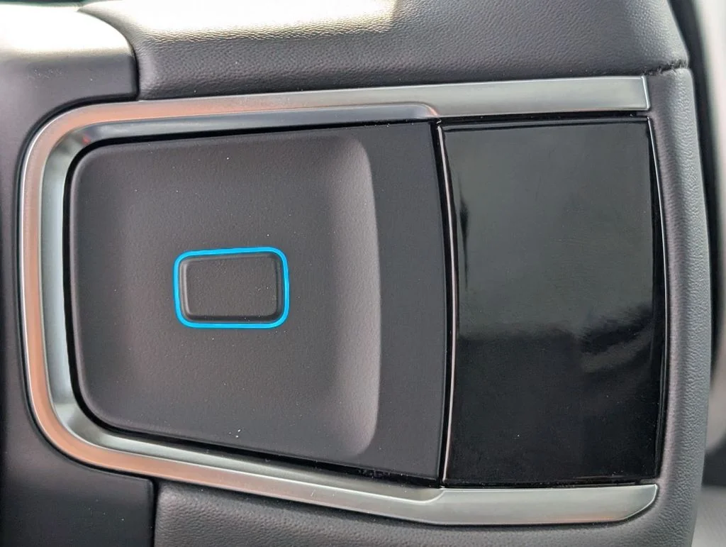 New 2026 Agate Black Metallic Ford Active image 36