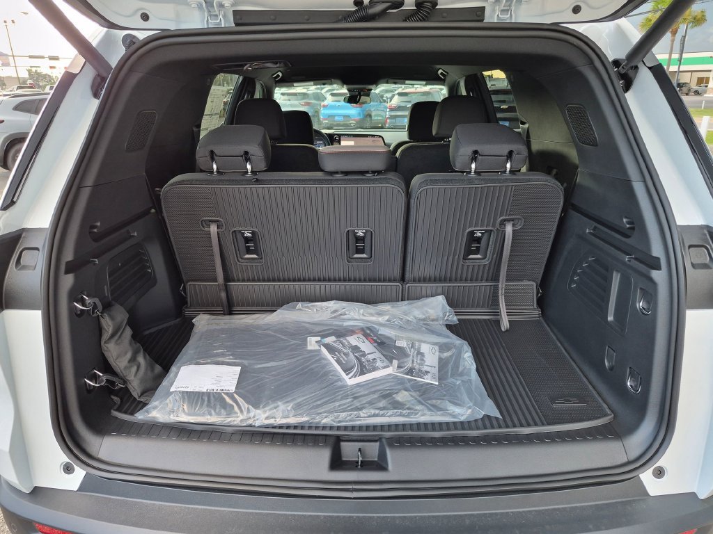 2026 Chevrolet Traverse LT - Photo 27