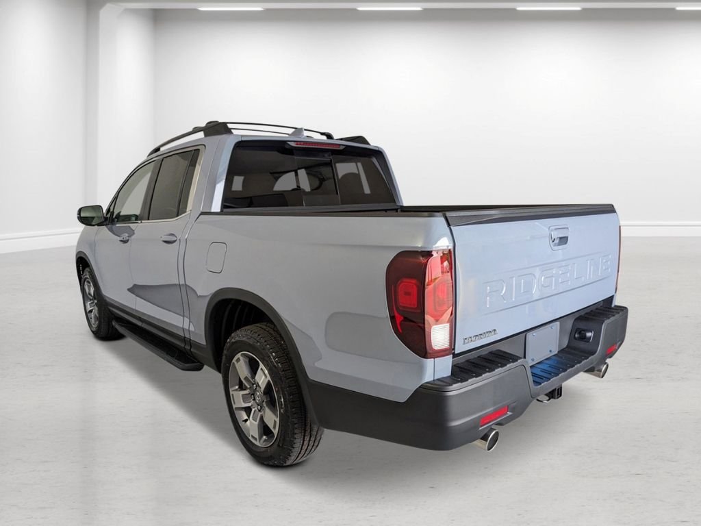 New 2026 Sonic Gray Pearl Honda RTL image 3