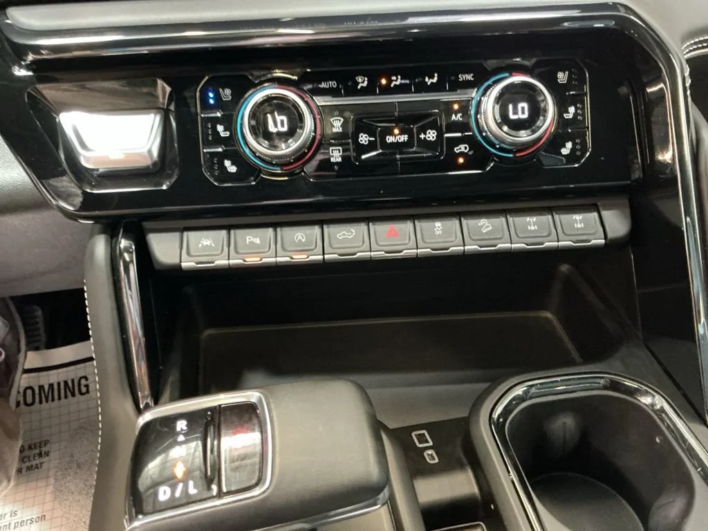 Used 2023 Titanium Rush Metallic GMC AT4X image 17