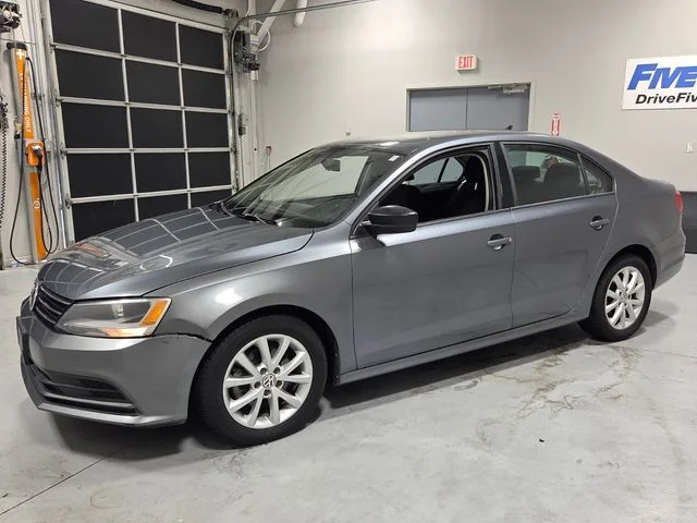 Used 2015 Gray Volkswagen 1.8T SE image 3