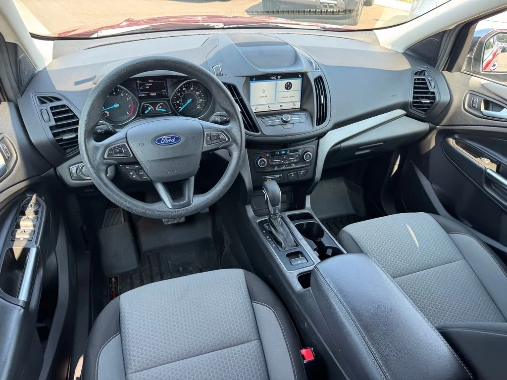 Used 2019 Red Ford SE image 11