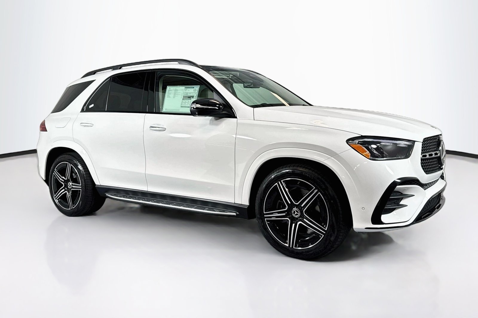 New 2026 Polar White Mercedes-Benz GLE 450 image 3