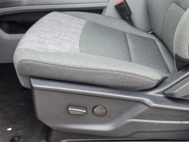 New 2026 Carbonized Gray Metallic Ford F-250® XLT image 36