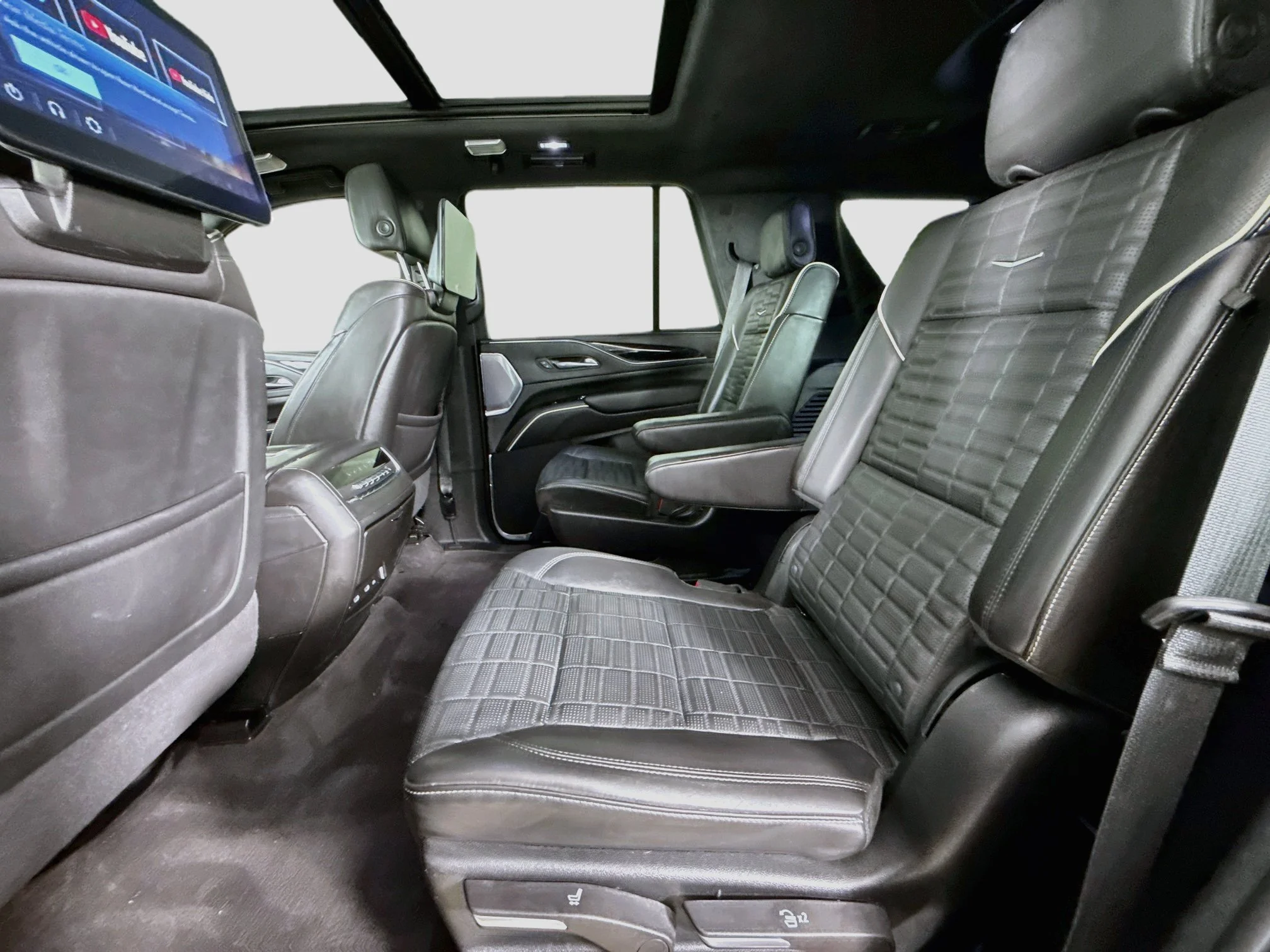 Used 2024 Black Raven Cadillac V-Series image 26