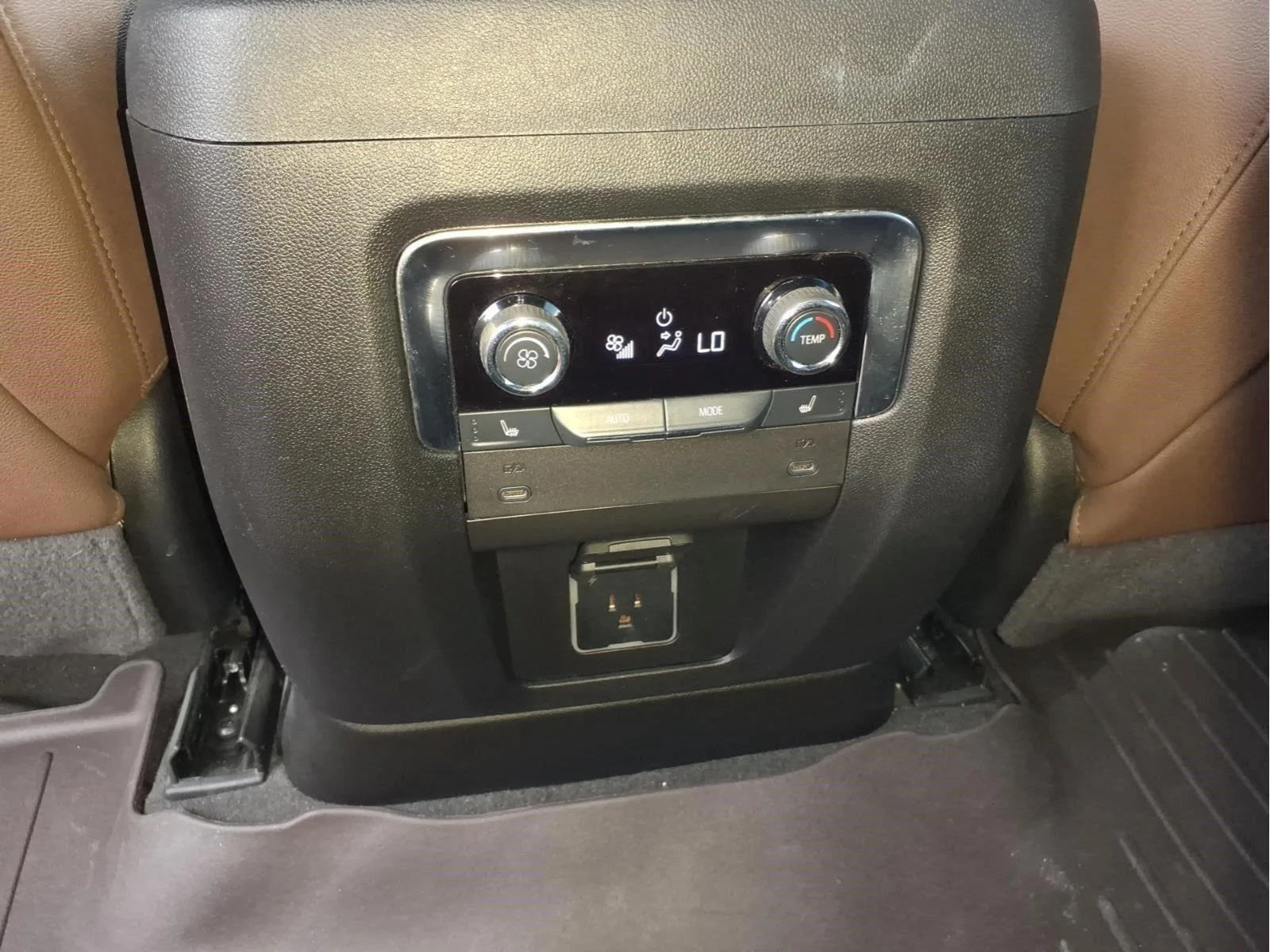 Used 2025 Dark Ash Metallic Chevrolet High Country image 13