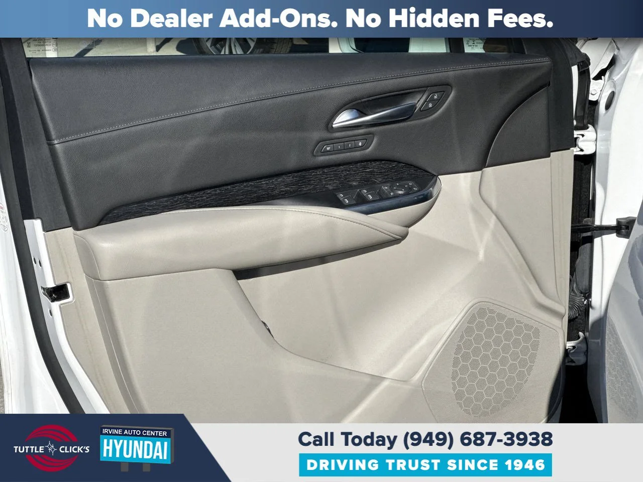 Used 2020 CRYSTAL WHITE TRI CADILLAC TRUCK AWD PREMIUM LUXUR image 30