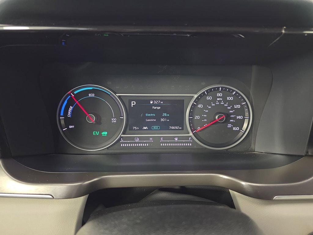 Used 2022 Gray Kia SX image 41
