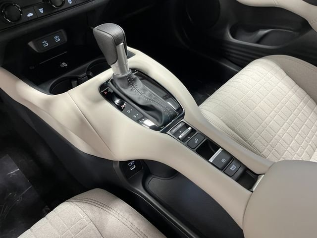 New 2027 Platinum White Pearl Honda LX image 20