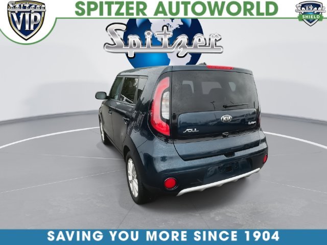 Used 2017 Black Kia Plus image 12