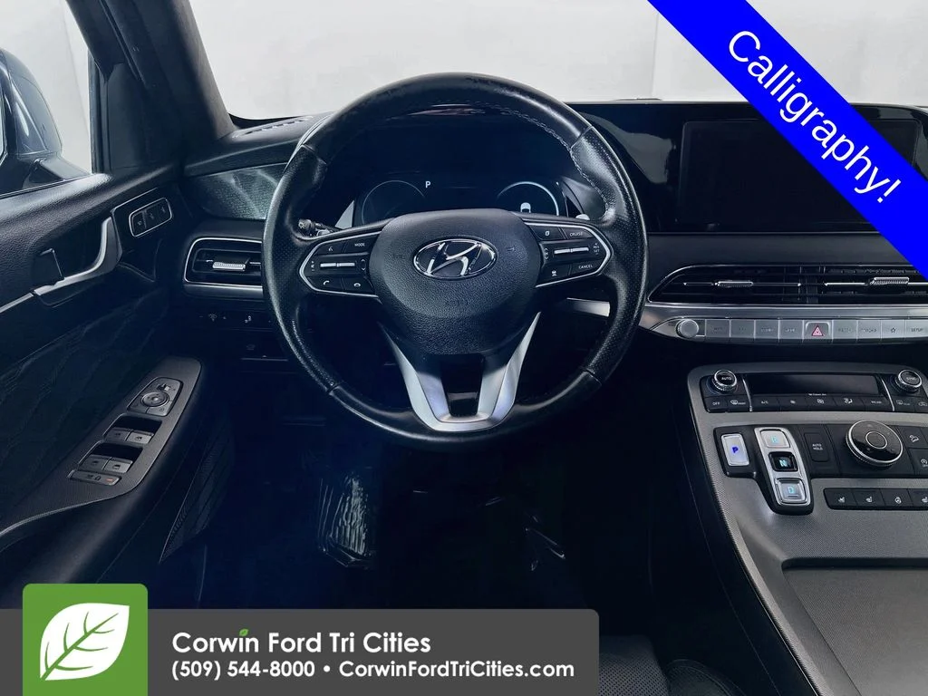 Used 2022 Silver Hyundai Calligraphy image 29