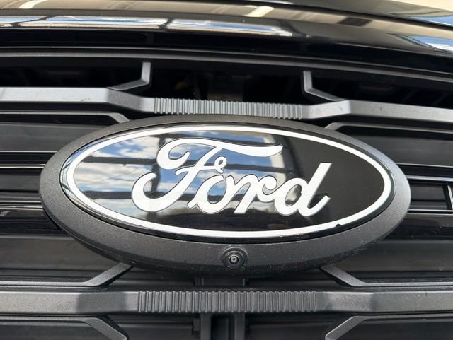 Used 2024 Black Ford XLT image 3