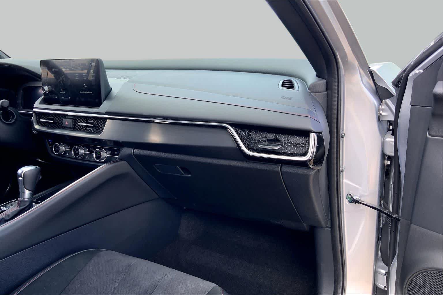 Used 2025 Solar Silver Metallic Acura w/A-Spec Package image 18