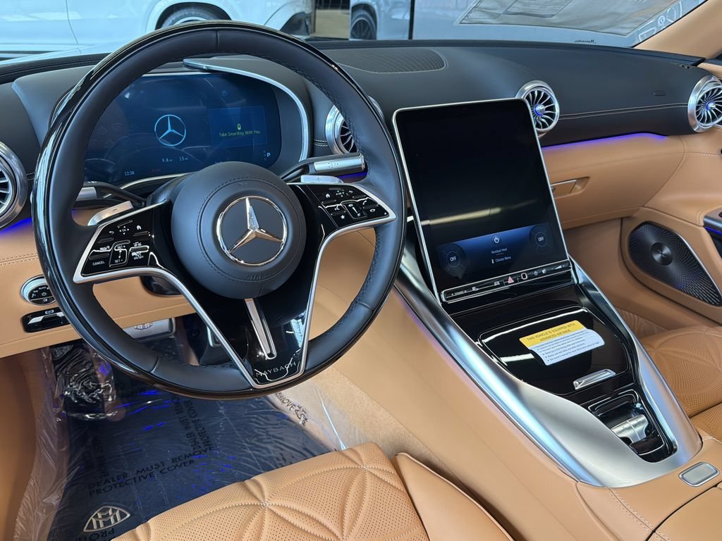 New 2027 MANUFAKTUR moonlight white magno (White Ambiance) Mercedes-Benz Maybach SL 680 Monogram Series image 70