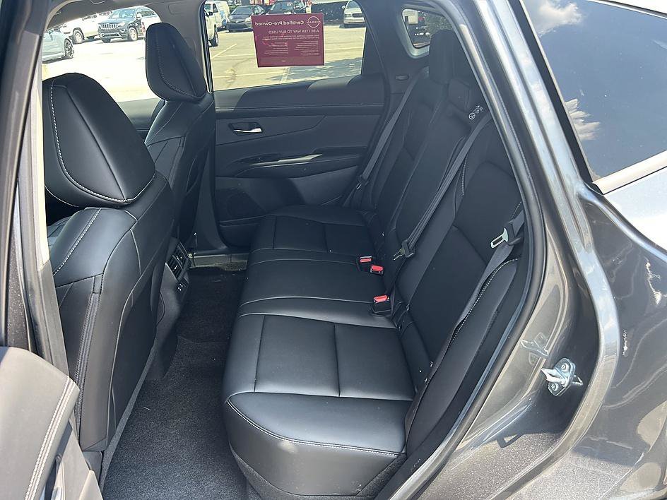 Used 2025 Gun Metallic Nissan SL image 14