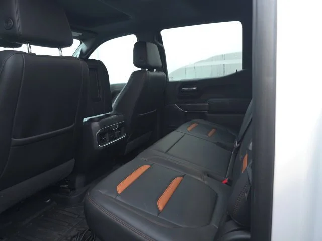 Used 2019 SUMMIT WHITE GMC AT4 image 10