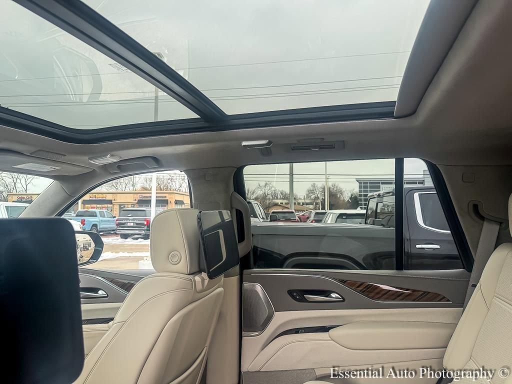2023 CADILLAC ESCALADE - Image 11