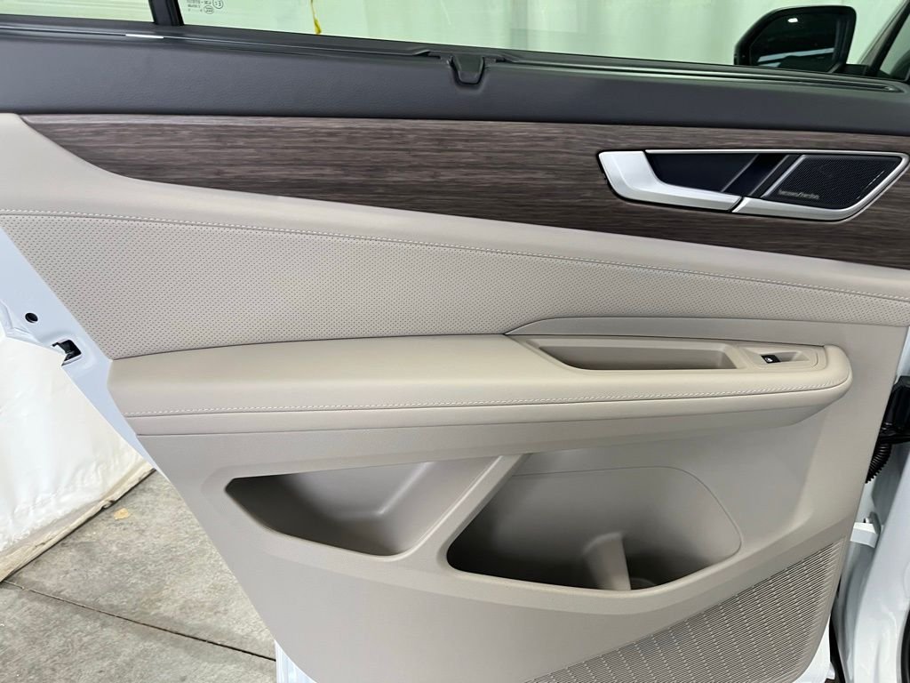 New 2026 White/off-white Volkswagen 2.0T SEL Premium R-Line image 21