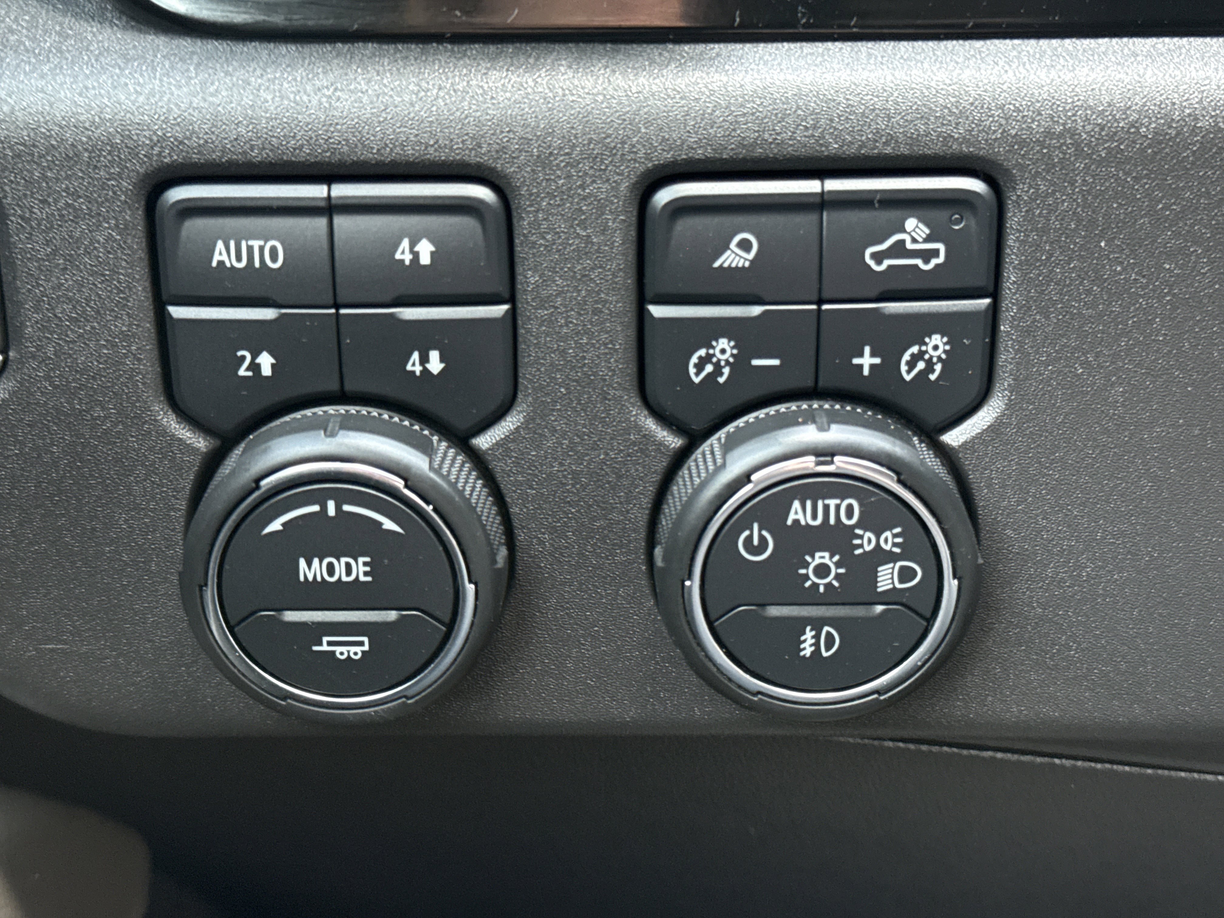 Used 2023 Summit White Chevrolet ZR2 image 23