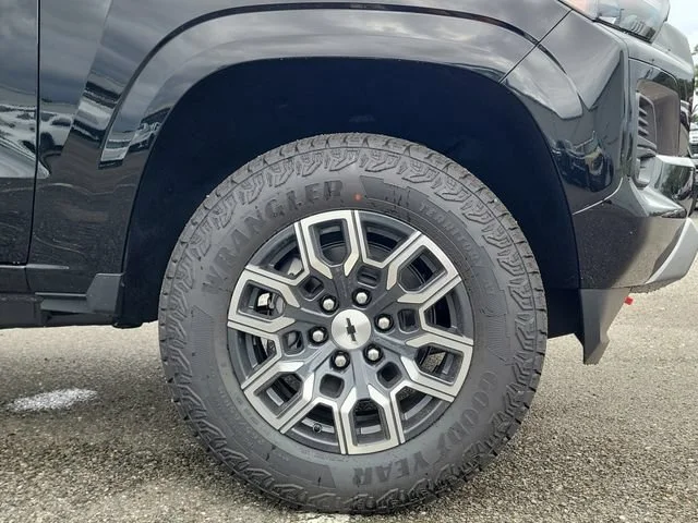 New 2026 Black Chevrolet Z71 image 5