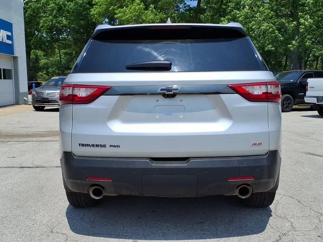 Used 2021 Silver Chevrolet RS image 6