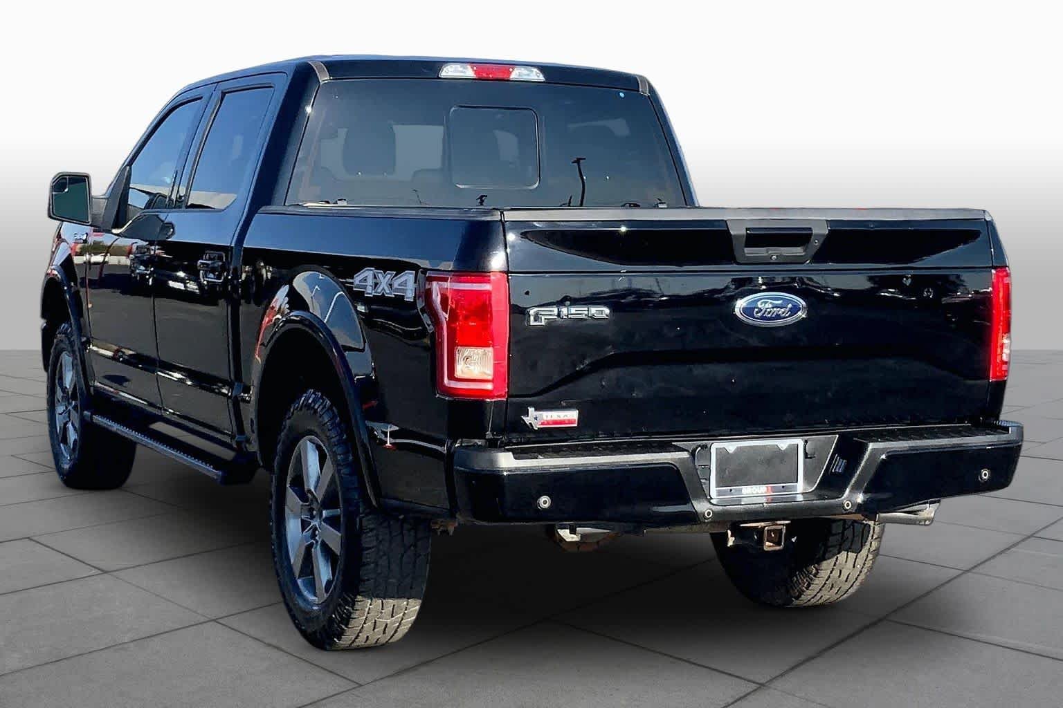 Used 2017 Shadow Black Ford XLT image 12