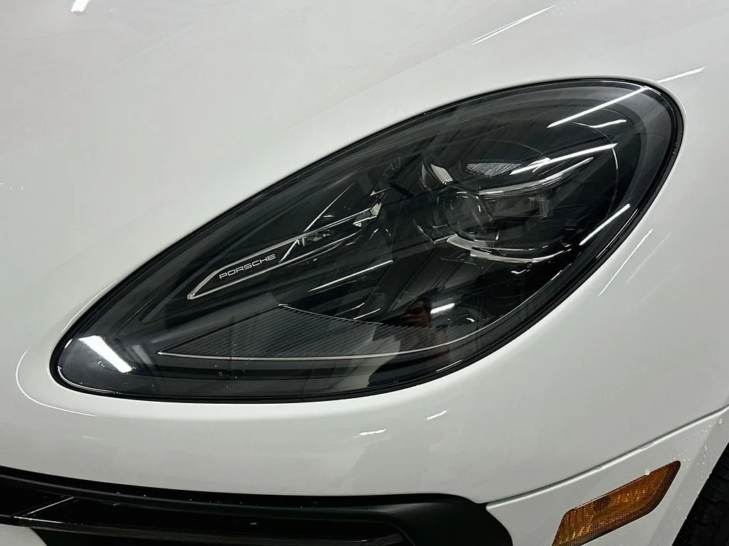 Used 2026  Porsche  image 32