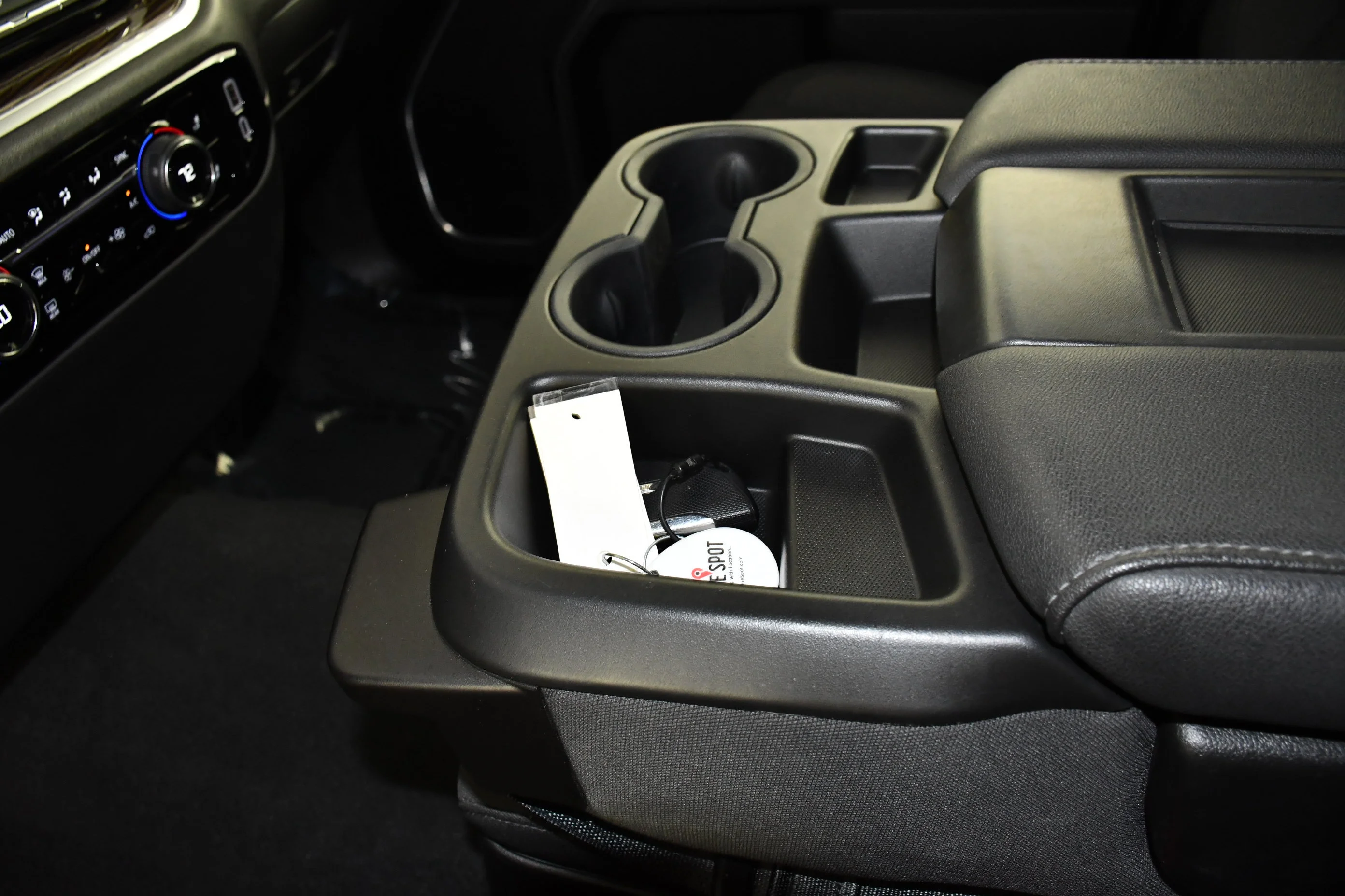 Used 2026 Riptide Blue Metallic Chevrolet RST image 33