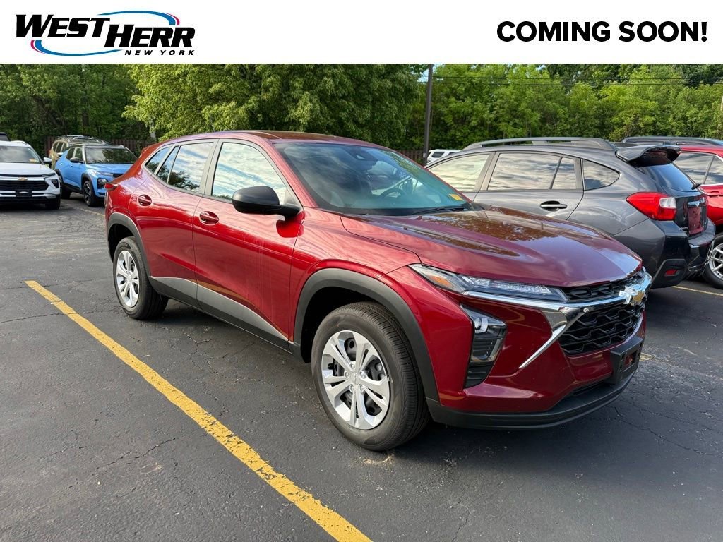 2024 Chevrolet Trax LS's photo
