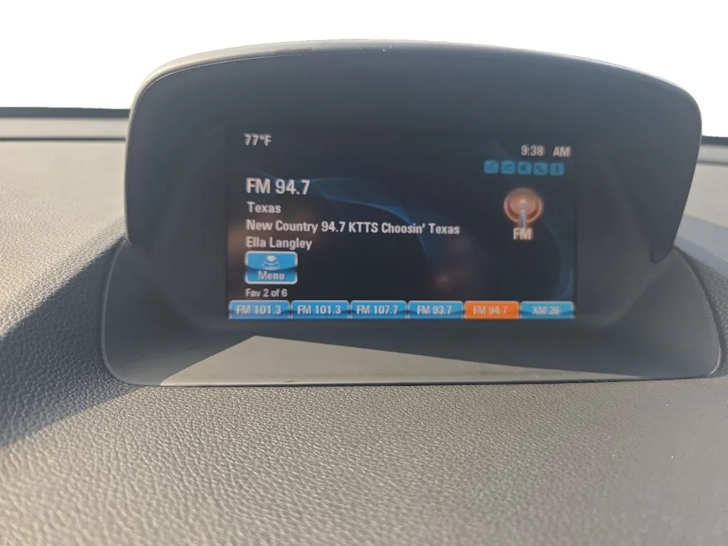 Used 2016 Red Buick Convenience image 15