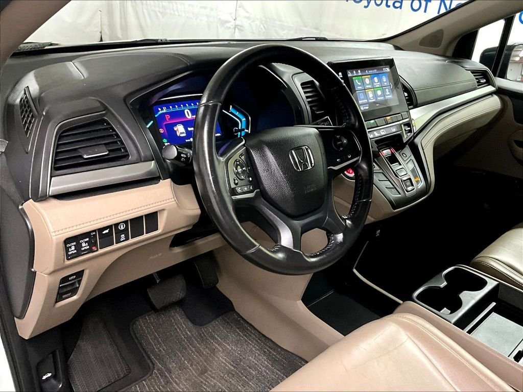 Used 2021 White Honda EX-L image 8