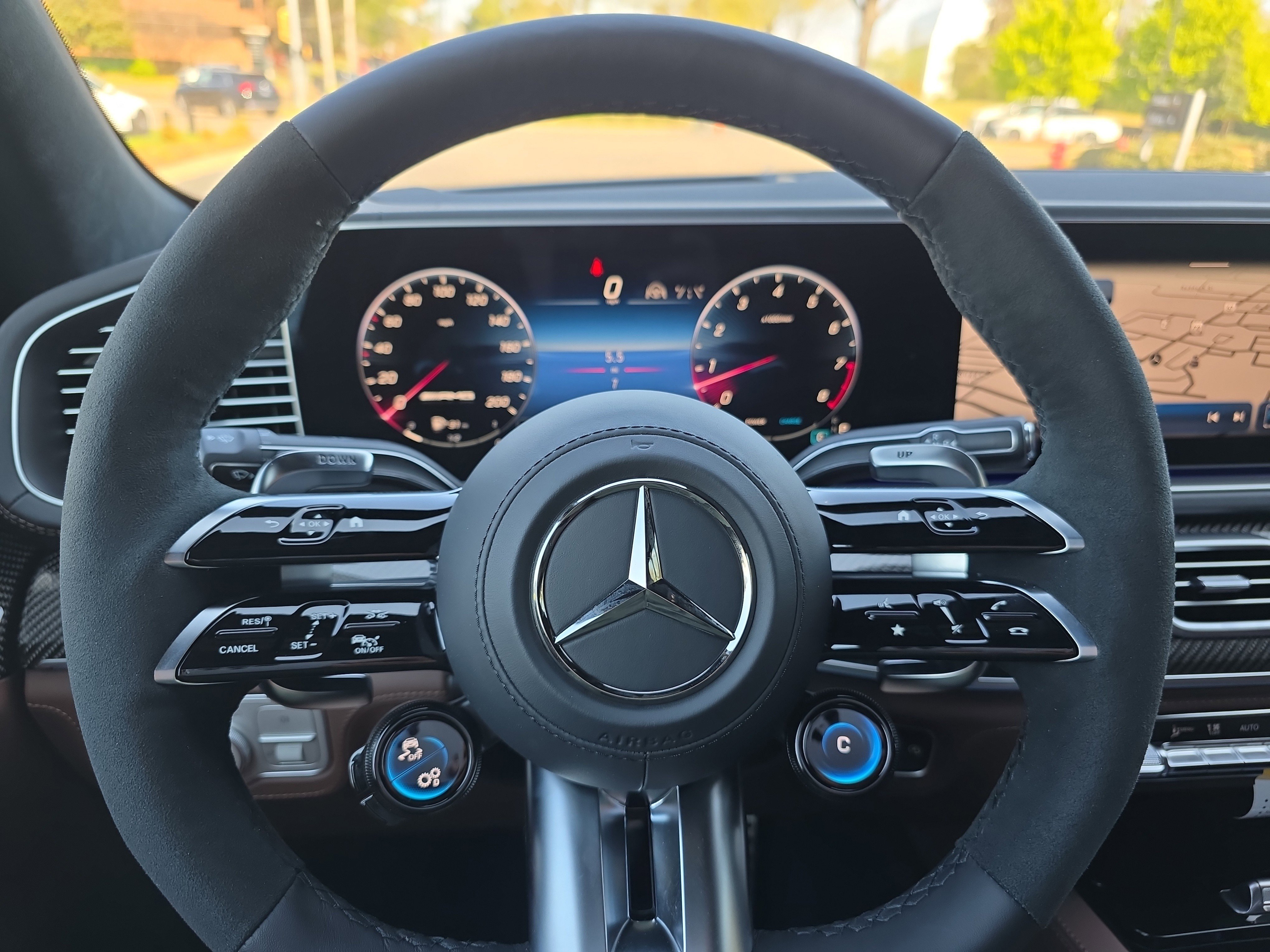 New 2026 MANUFAKTUR Alpine Grey Mercedes-Benz GLE 63 S AMG® image 48