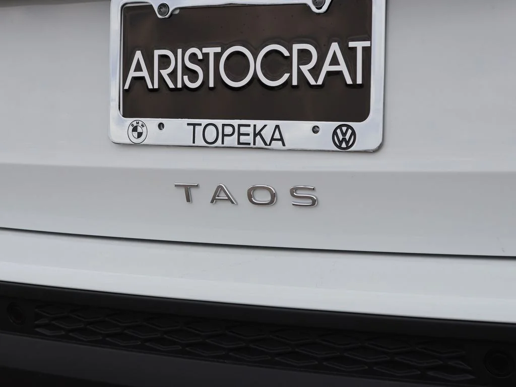 New 2026 White Volkswagen 1.5T SE Black image 34