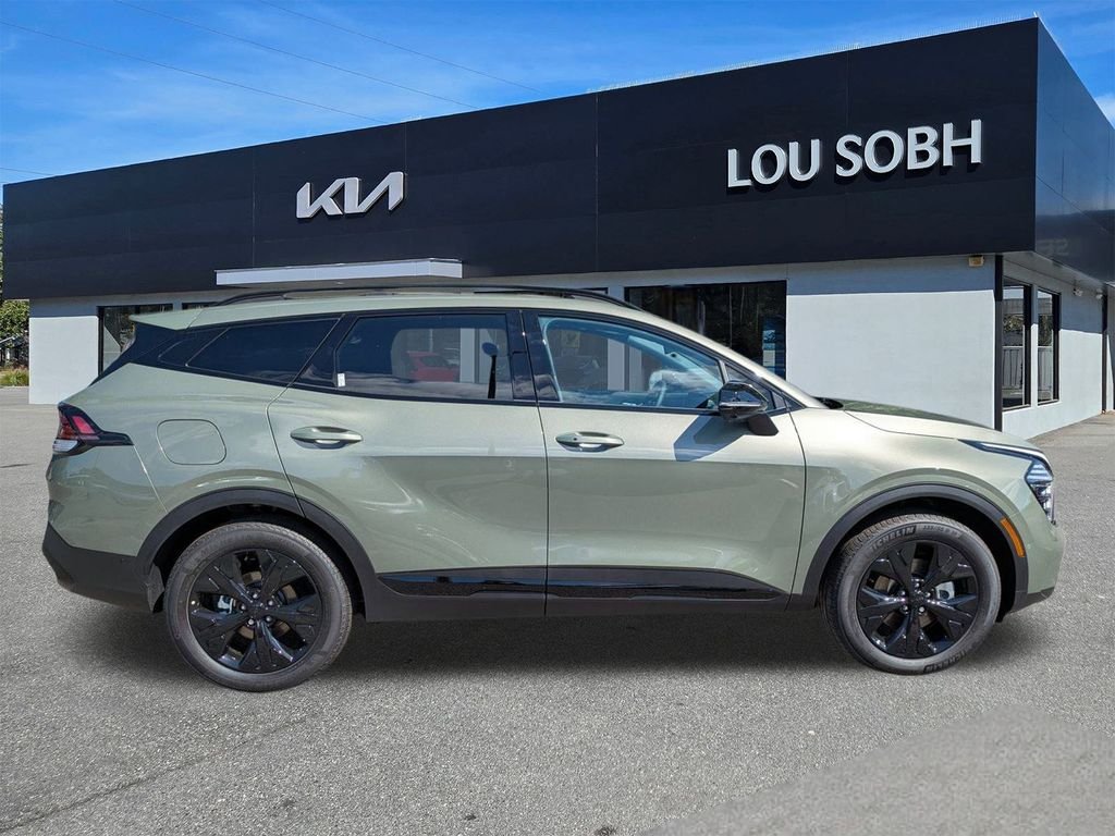 New 2025 Jungle Green Kia X-Line Prestige image 47